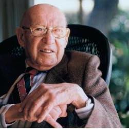 Photo of Peter F. Drucker