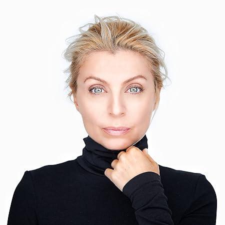 Photo of Evy Poumpouras