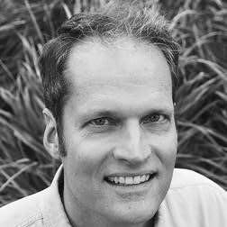 Photo of Stephen Prothero