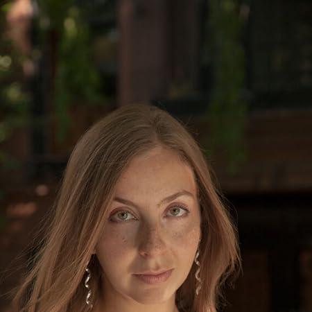 Photo of Maria Konnikova