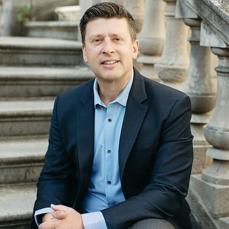 Photo of Dan Heath