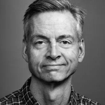 Photo of Robert Wright